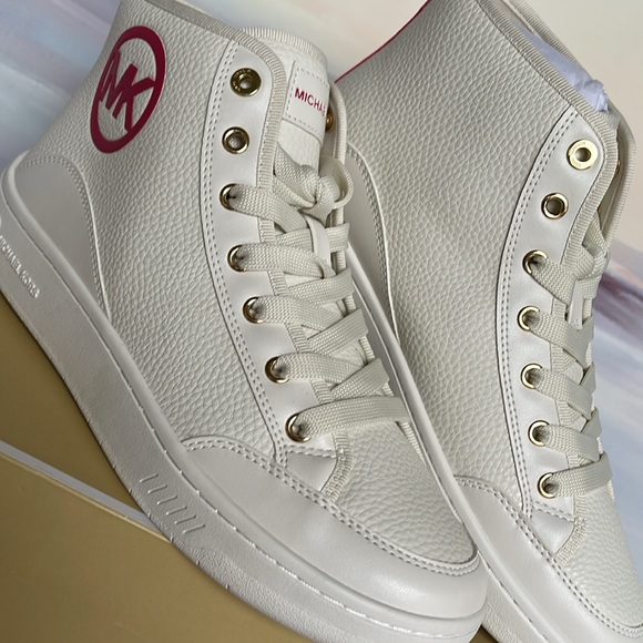 MICHAEL KORS SHEA MID HIGH TOP
FAUX LEATHER
49R4SHFE5L
ELECTRIC PINK
Sneakers - Picture 9 of 16